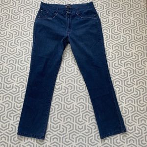 maripily jeans store